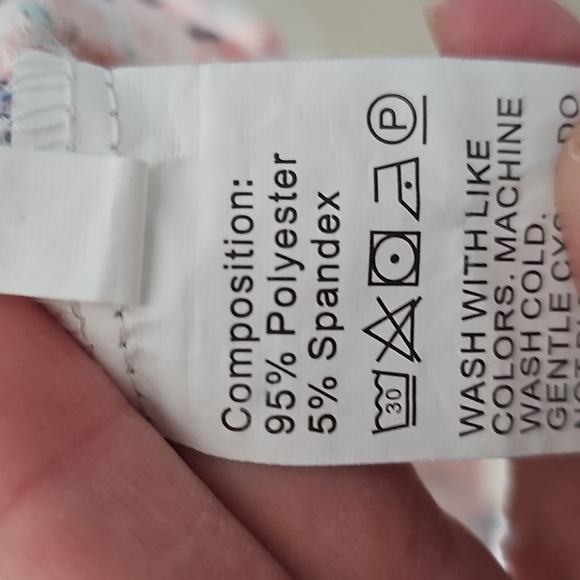 Floral Pink Sleeveless Dress - Picture 2 of 4